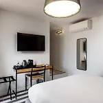Valesmeralda Boutique Rooms, Marina
