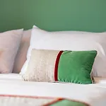 Valesmeralda Boutique Rooms, Marina Vendégház Porto Cervo