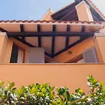 Valesmeralda Boutique Rooms, Marina Vendégház
