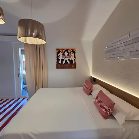 Pensión Valesmeralda Boutique Rooms, Marina