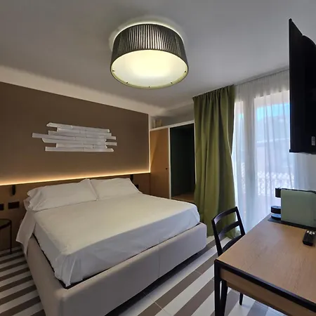 Valesmeralda Boutique Rooms, Marina Pensionat