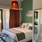 Valesmeralda Boutique Rooms, Marina Gasthuis 4*