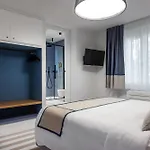 Valesmeralda Boutique Rooms, Marina 4*