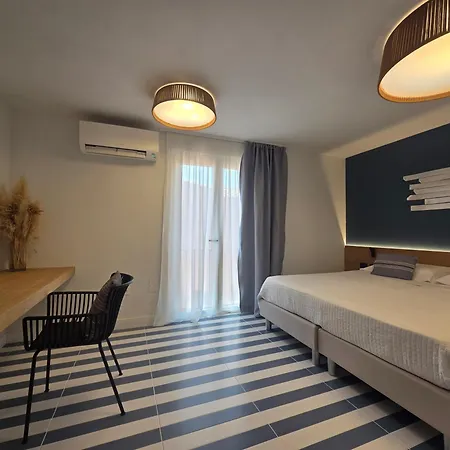 Valesmeralda Boutique Rooms, Marina