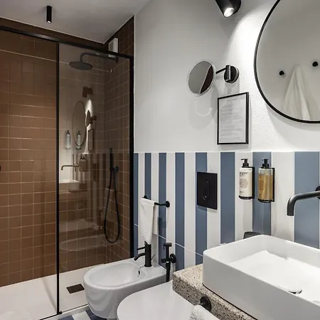 Valesmeralda Boutique Rooms, Marina 4*