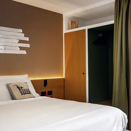 Valesmeralda Boutique Rooms, Marina